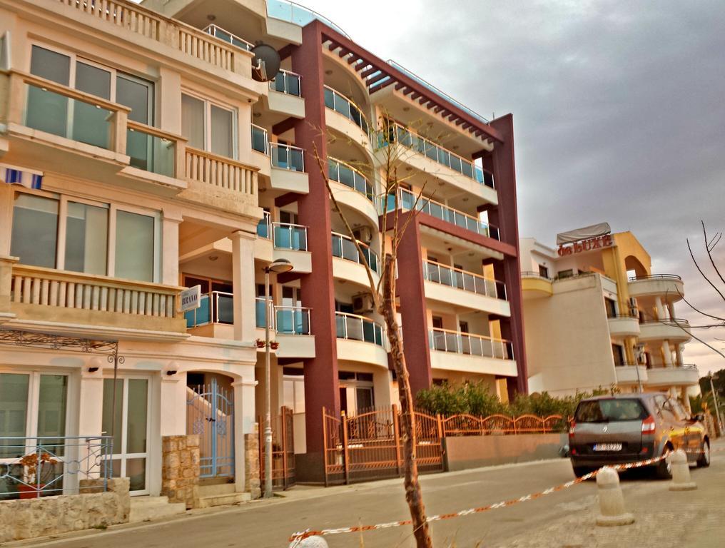 Apartments Palma Dobra Voda Luaran gambar